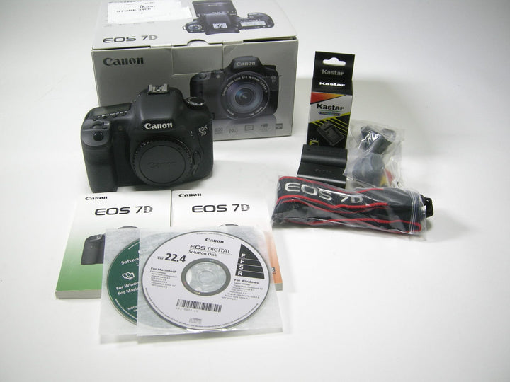 Canon 7D 18.0mp Digital SLR Body Only S/C 3,612 Digital Cameras - Digital SLR Cameras Canon 3171212968