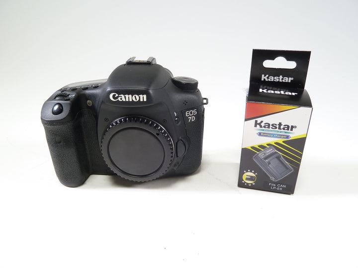 Canon 7D Body Shutter Count 6381 Digital Cameras - Digital SLR Cameras Canon 2571207330