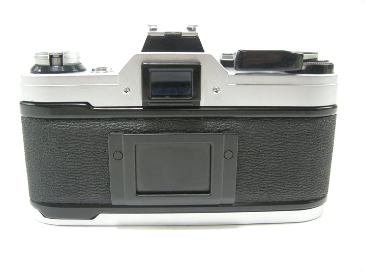 Canon AE-1 35mm SLR body only (Parts) 35mm Film Cameras - 35mm SLR Cameras Canon 404601