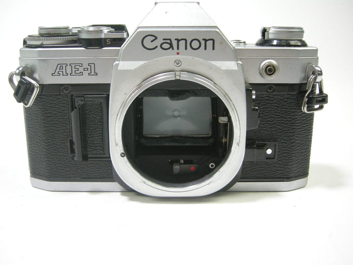 Canon AE-1 35mm SLR film camera (Parts) 35mm Film Cameras - 35mm SLR Cameras Canon 5554834