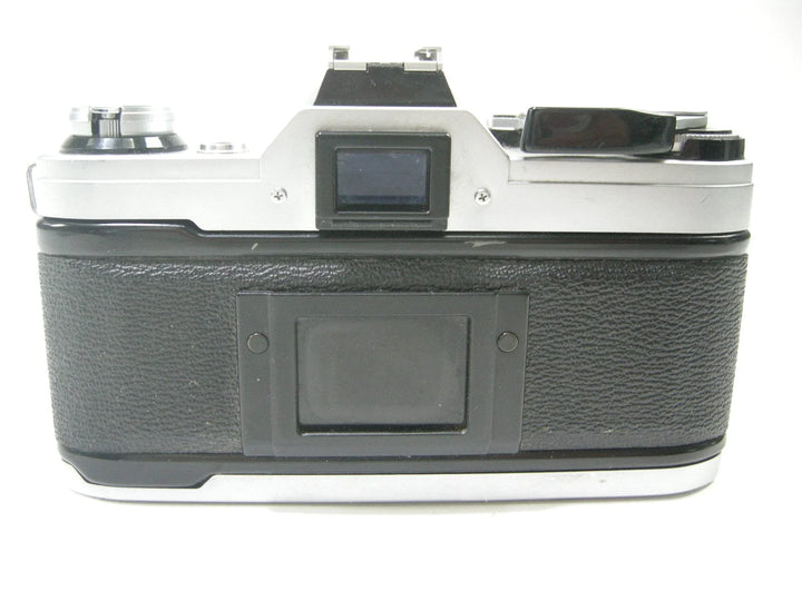 Canon AE-1 35mm SLR w/ 50mm f1.8 FD lens 35mm Film Cameras - 35mm SLR Cameras - 35mm SLR Student Cameras Canon 3540995
