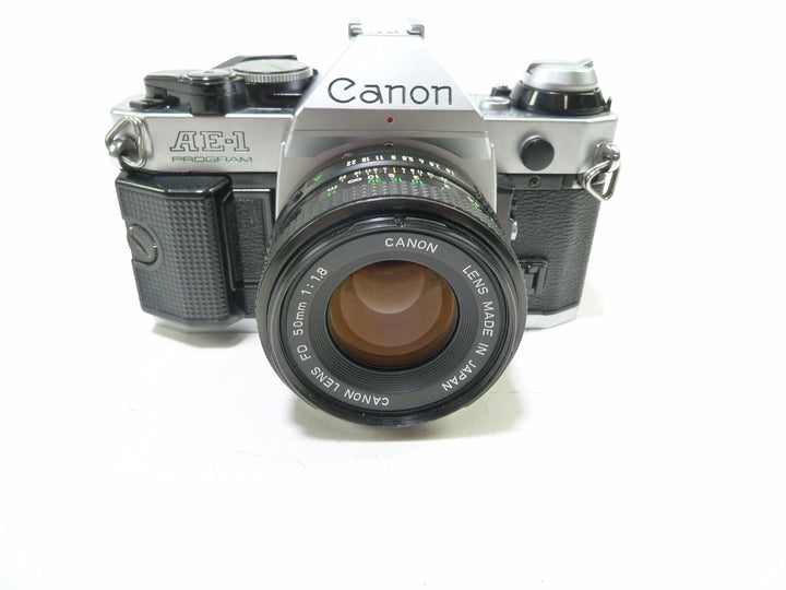Canon AE-1 Program SLR 35mm film camera with a 50mm f/1.8 Lens 35mm Film Cameras - 35mm SLR Cameras Canon 2166157