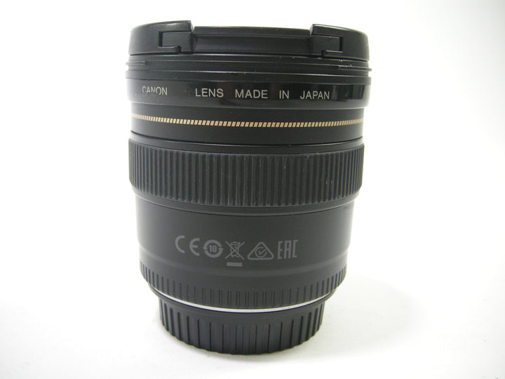 Canon EF 20mm f2.8 USM lens Lenses - Small Format - Canon EOS Mount Lenses Canon 65980028
