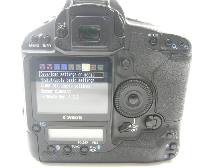 Canon EOS 1D Mark III 10.1mp Digital Camera Body Only Digital Cameras - Digital SLR Cameras Nikon 511080