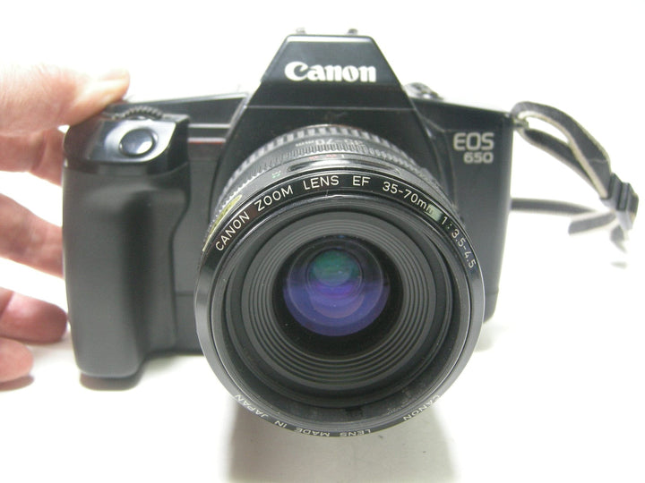 Canon EOS 650 35mm SLR w/EF 35-70mm f3.5-4.5 35mm Film Cameras - 35mm SLR Cameras Canon 1910571