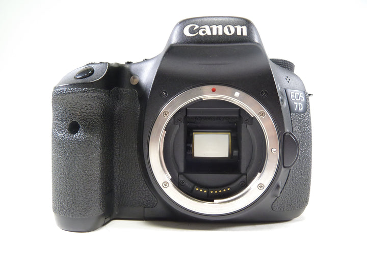 Canon EOS 7D Shutter Count 17154 Digital Cameras - Digital SLR Cameras Canon 0320300516