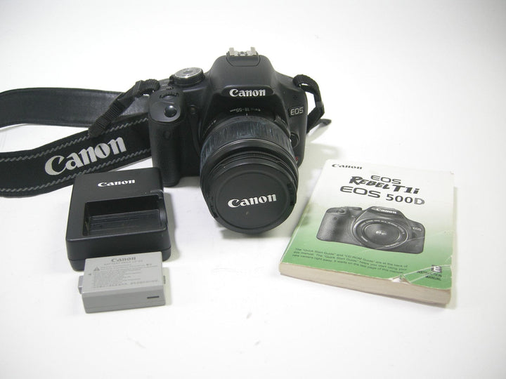 Canon EOS Rebel T1i 15.1mp Digital SLR w/EF-S 18-55mm f3.5-5.6 II Digital Cameras - Digital SLR Cameras Canon 2140706198