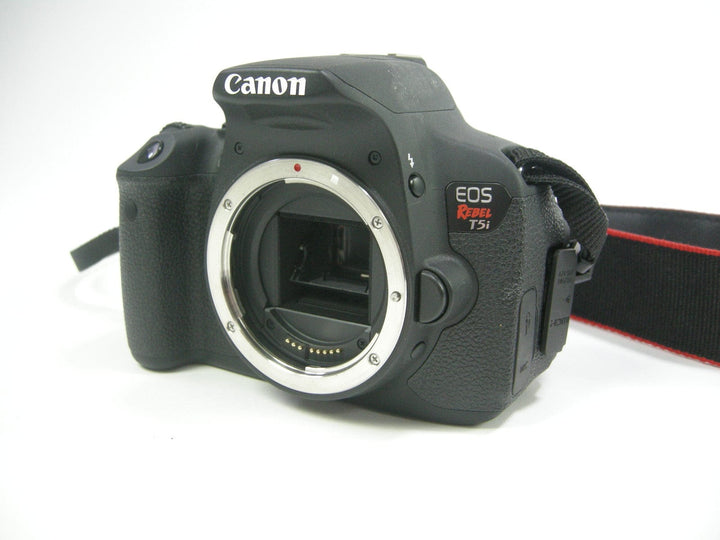 Canon EOS Rebel T5i 18mp Digital Camera Body only S/C 12,576 Digital Cameras - Digital SLR Cameras Canon 332075004490