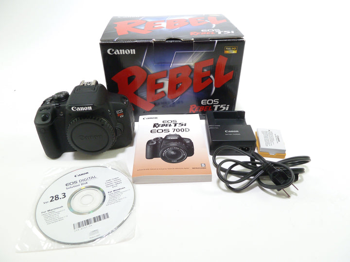 Canon EOS Rebel T5i DSLR Camera Body - Shutter Count 5421 Digital Cameras - Digital SLR Cameras Canon 082031004037