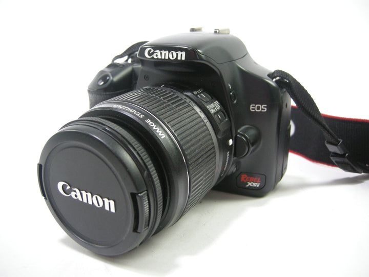 Canon Rebel EOS XSi 12.2mp Digital SLR w/EF-S 18-55 f3.5-5.6 IS Digital Cameras - Digital SLR Cameras Canon 1070347508
