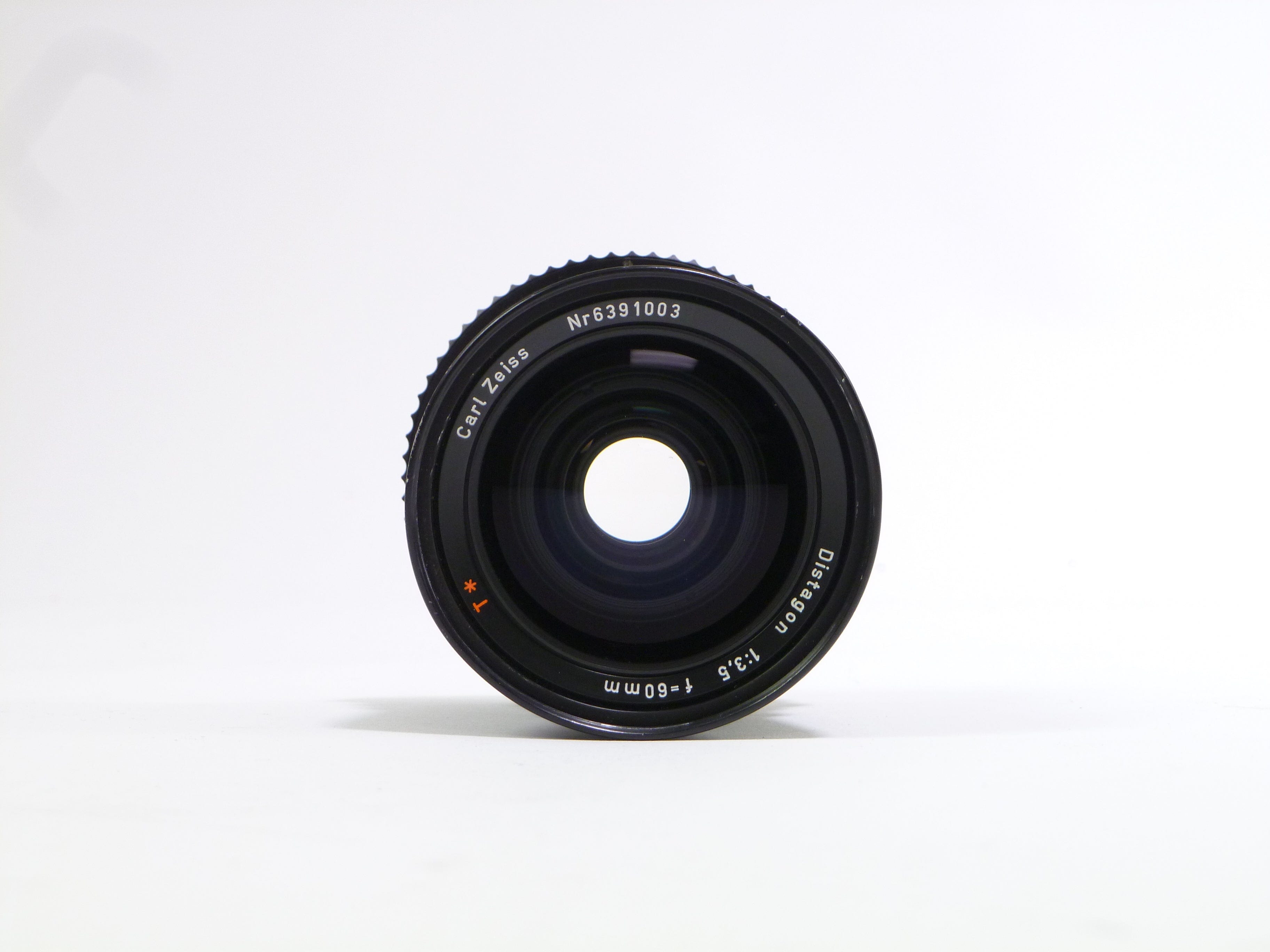 Carl Zeiss Distagon 60mm f/3.5 T* C Wide Angle Lens for Hasselblad