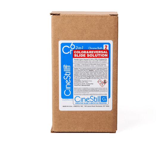 Cinestill CR6 Color & Reversal 2-in-1 Slide Solution Darkroom Supplies - Chemicals Cinestill CINECR6QUART