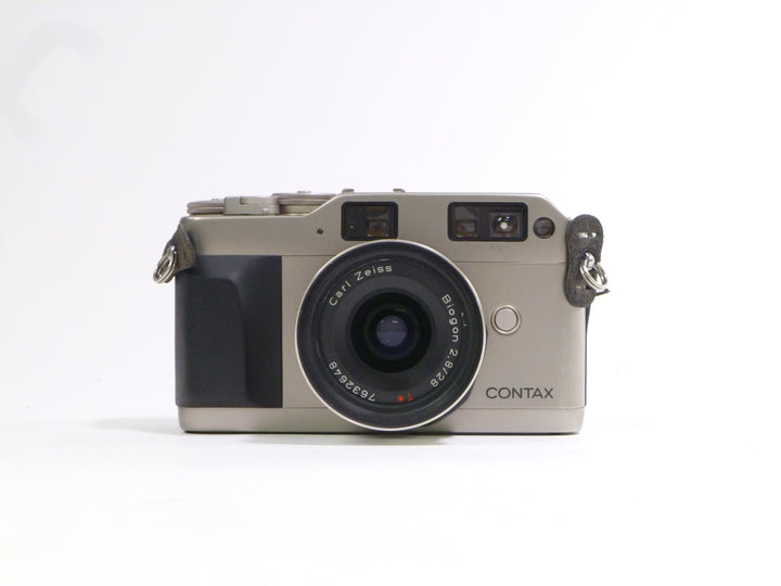 Contax G1 w/ Carl Zeiss Biogon 28mm f/2.8 T* Lens 35mm Film Cameras - 35mm Rangefinder or Viewfinder Camera Contax 052828