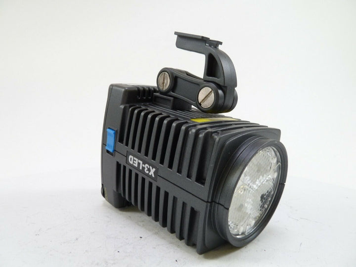 F & V LED Digital LED Video Light X-3 for Sony, Canon, Nikon, Fuji, Panasonic,EC Video Equipment - Video Lights F&V FVLEDX3