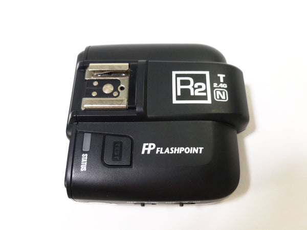 Flashpoint R2 TTL Transmitter for Nikon Remote Controls and Cables - Wireless Triggering Remotes for Flash and Camera Flashpoint FPR2080622