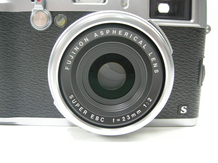 Fuji X100S 16.3mp Digital camera Digital Cameras - Digital Point and Shoot Cameras Fuji 34A03242