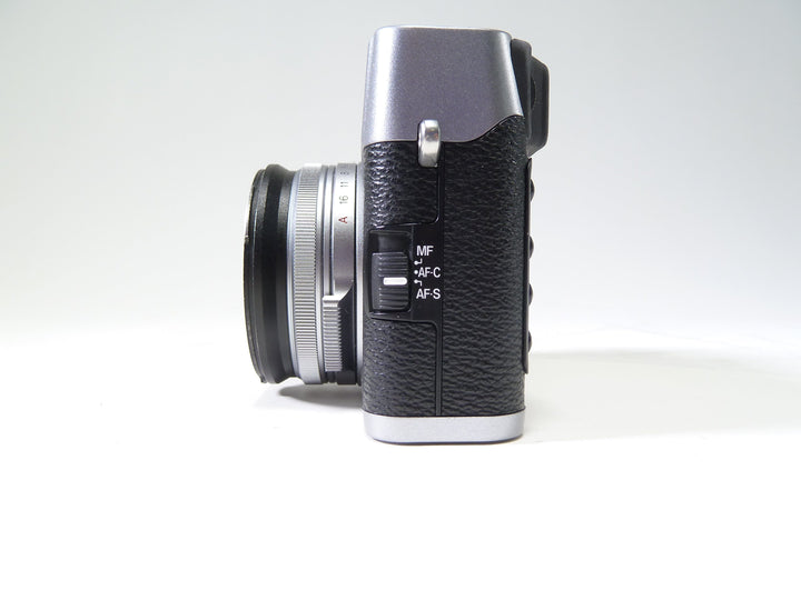 Fujifilm X100S Shutter Count 2600 Digital Cameras - Digital Mirrorless Cameras Fujifilm 34A01392