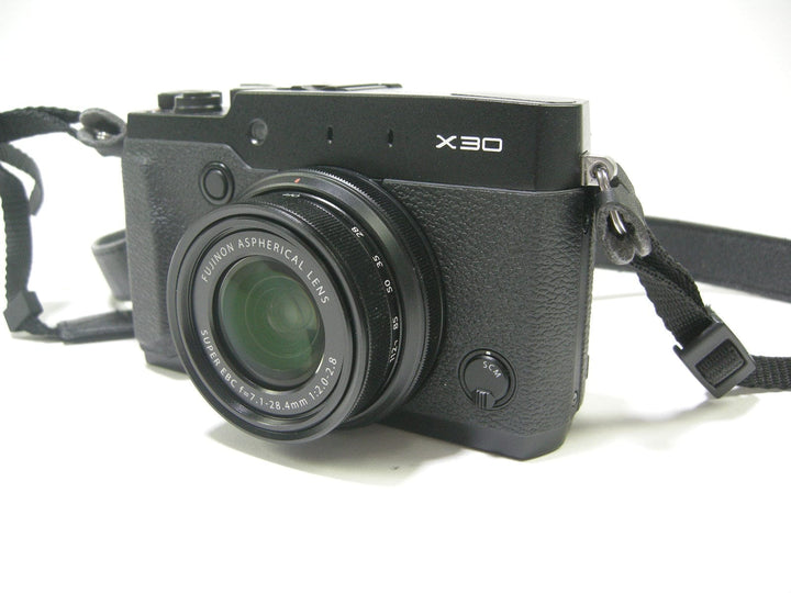 Fujifilm X30 12.0mp Digital Camera  S/C NA Digital Cameras - Digital Point and Shoot Cameras Fujifilm 4DA00043