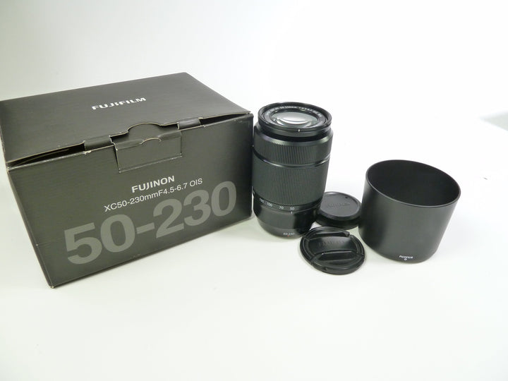 Fujinon XC 50-230mm f/4.5-6.7 OIS Super EBC Lens Lenses - Small Format - Fuji X Mount Manual Focus Fujinon 51B029631