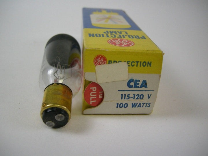 GE Projection Lamp CEA 100W 115V NOS Lamps and Bulbs Various GE-CEA