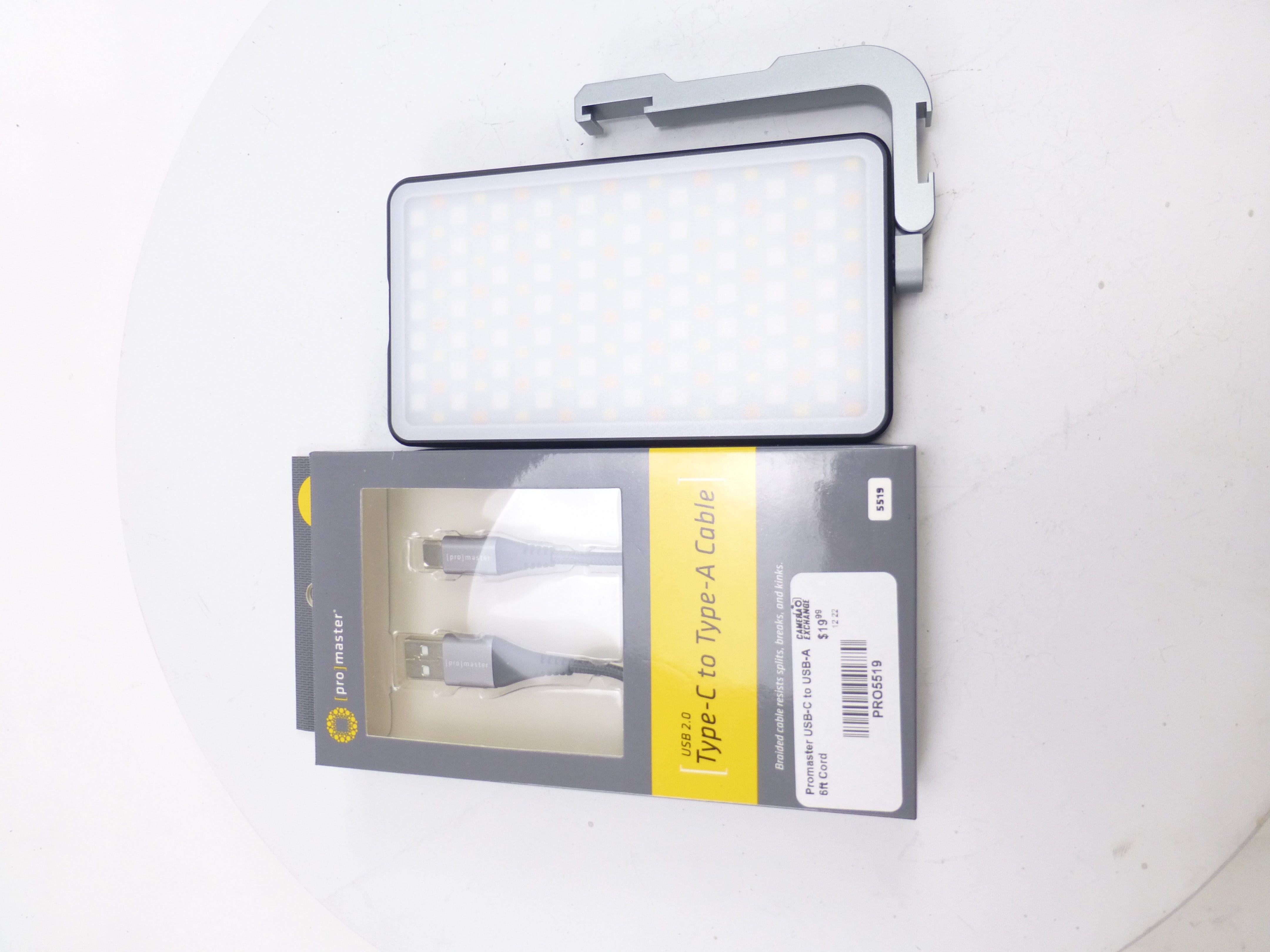 IVISII G2 Pocket RGB Camera Light - Lampe Vidéo Portable 2600-10000K, Batterie 32Wh, 9 Effets, Trépied Réglable Pour Vlog Et Studio