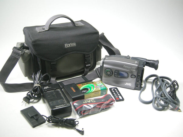 JVC GR-AX800 VHS-C Camcorder Video Equipment - Video Camera JVC 10061777