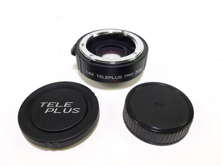 Kenko N-AF DG 1.4x Teleplus Pro 300 Teleconverter for Nikon AF Lens Adapters and Extenders Kenko K1430022