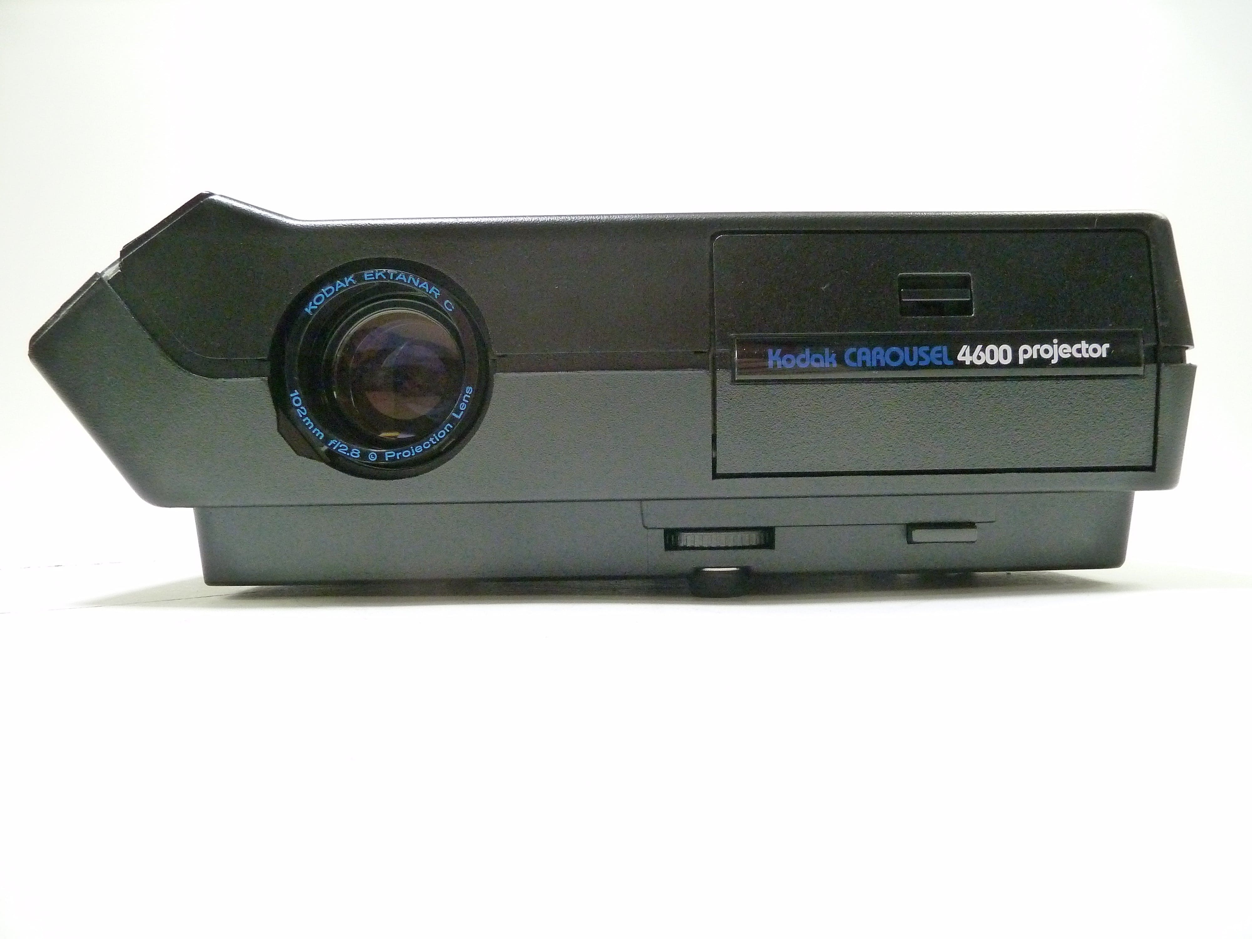 Kodak 4600 Carousel Slide Projector w/Kodak Carousel Transvue 140 Slid ...