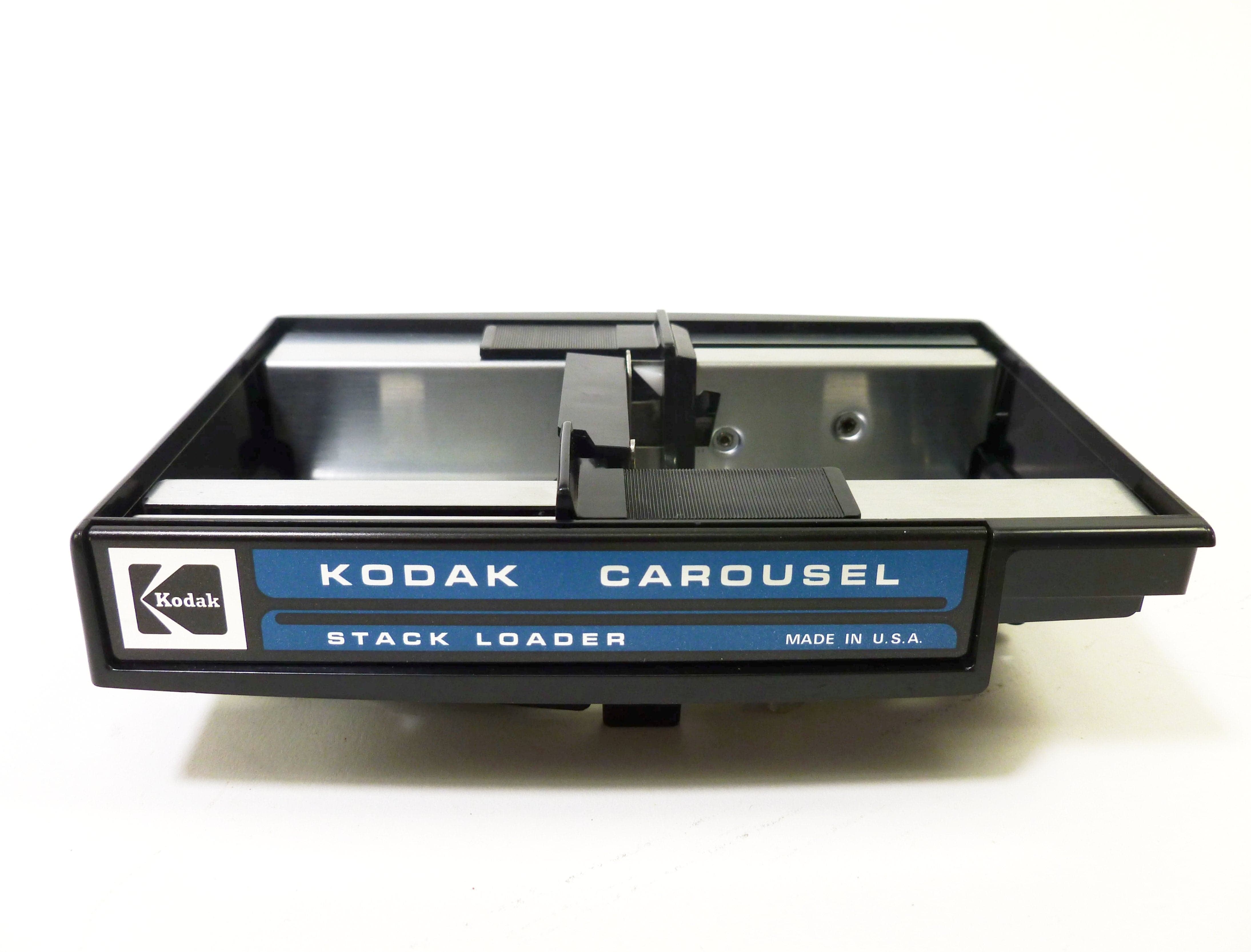 Kodak Carousel Custom 860H Projector with Stack Loader, Zoom Lens