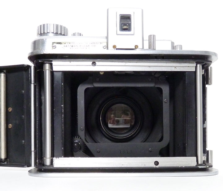 Kodak Medalist Camera with 100mm F3.5 Ektar Lens - Cracked Viewfinder Medium Format Equipment - Medium Format Cameras - Medium Format Specialty Cameras Kodak EC942