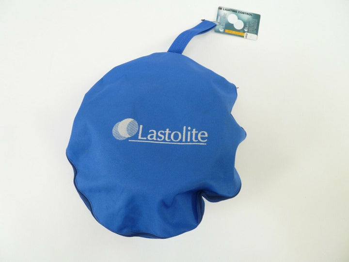 Lastolite EZYVIEW - Large with OEM case and in Excellent working Condition. Studio Lighting and Equipment - Light Modifiers (Umbrellas, Soft Boxes, Reflectors etc.) Lastolite EZYVIEW