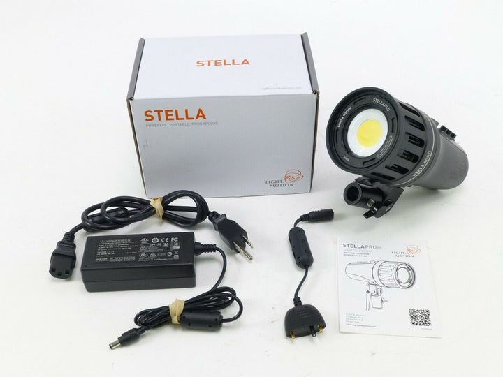 Light and Motion Stella Pro 8000 RF 5600K LED Light in OEM Box with Accessories. Studio Lighting and Equipment - LED Lighting Light and Motion LM850-0388-BD