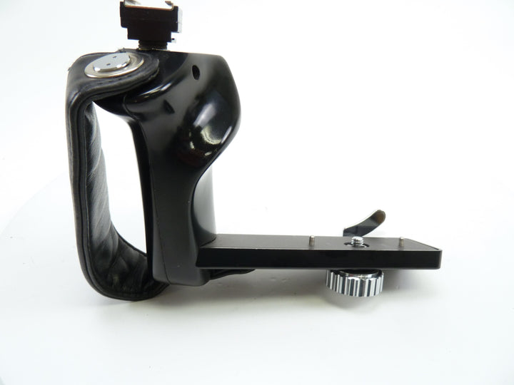 Mamiya M645 Left Hand Bracket with Acc Shoe Adapter Medium Format Equipment - Medium Format Accessories Mamiya 10132120