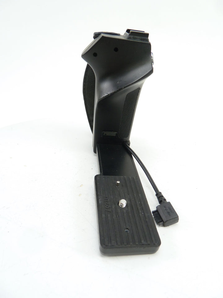 Mamiya RZ 67 Left Hand Grip with Electronic Cable Medium Format Equipment - Medium Format Accessories Mamiya 4142203
