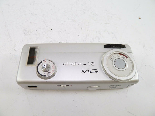 Minolta 16 Miniature Camera with case in EC Film Cameras - Other Formats (126, 110, 127 etc.) Minolta 342400
