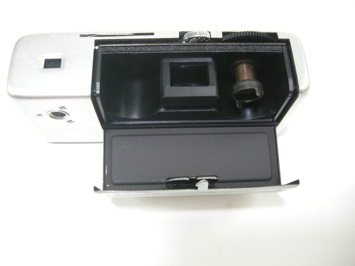 Flash Universel SUNPAK Auto 24 Standard Hotshoe Canon/Nikon/Pentax + Chargeur Flash Universel SUNPAK Auto 24 Standard Hotshoe Canon/Nikon/Pentax + Chargeur