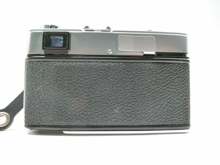 Minolta AL-E 35mm Film Camera 35mm Film Cameras - 35mm Rangefinder or Viewfinder Camera Minolta 138320