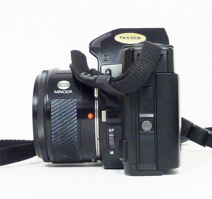 Minolta Maxxum 5000 with Minolta AF 50mm F1.7 Lens 35mm Film Cameras - 35mm SLR Cameras Minolta 14122102