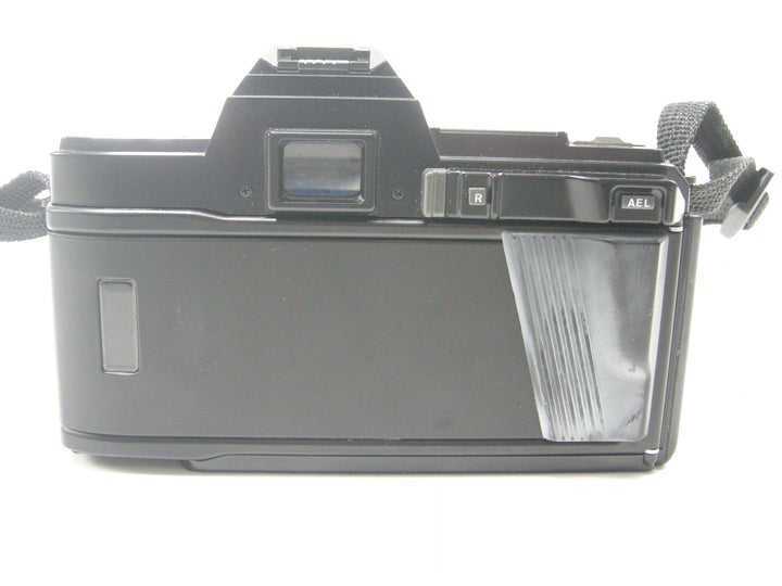 Minolta Maxxum 7000 35mm SLR w/Quantaray AF 28-80mm f3.5-5.6 35mm Film Cameras - 35mm SLR Cameras Minolta 52110169