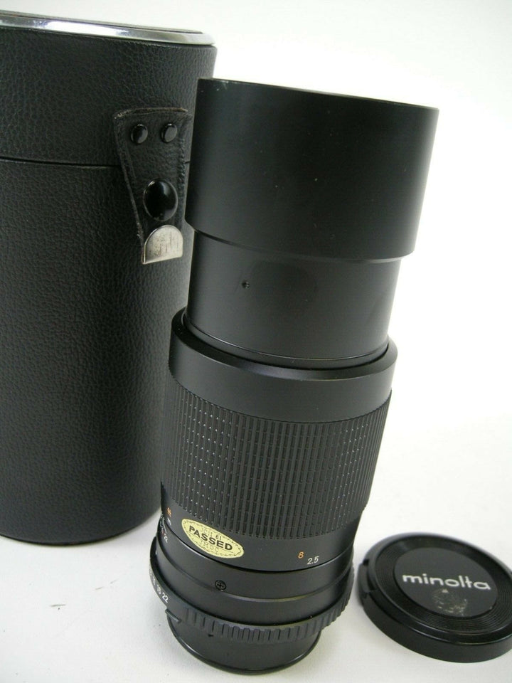 Minolta MC 200mm f/4.5 Celtic  Lens w/ retractable hood Lenses - Small Format - Minolta MD and MC Mount Lenses Minolta 1201920P