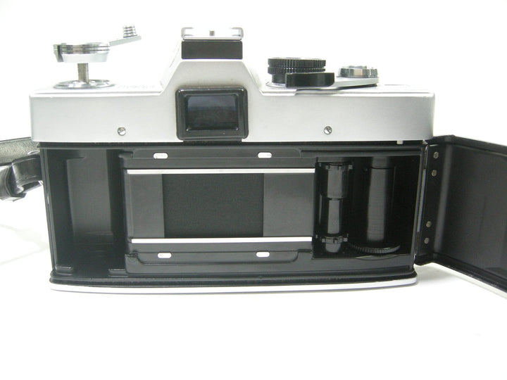 Minolta SRT101 35mm SLR w/50mm f1.7 35mm Film Cameras - 35mm SLR Cameras Minolta 1609078