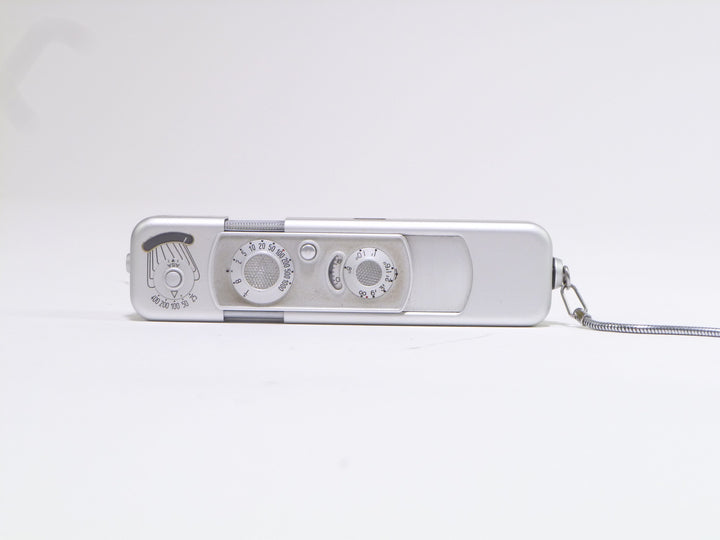 Minox B Camera with Built-In Exposure Meter Film Cameras - Other Formats (126, 110, 127 etc.) Minox 697636