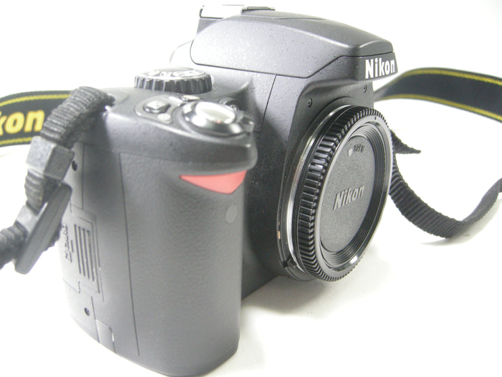 Niko D40 10.1mp Digital SLR Body Only S/C 5,228 Digital Cameras - Digital SLR Cameras Nikon 3446848