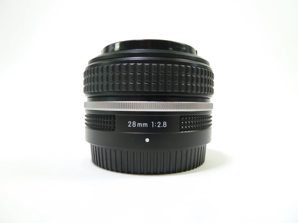 Nikon 28mm f/2.8 Nikkor Z SE Lens Lenses - Small Format - Nikon AF Mount Lenses - Nikon Z Mount Lenses Nikon 30018078