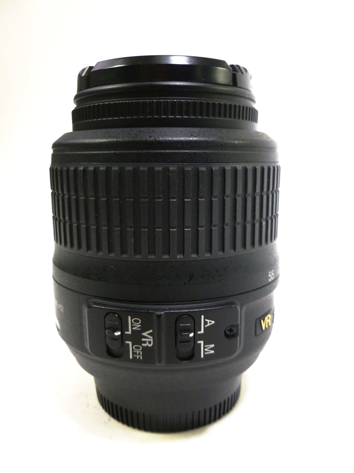 Nikon AF-S 18-55mm f/3.5-5.6 G DX VR Lens Lenses - Small Format - Nikon AF Mount Lenses - Nikon AF DX Lens Nikon US17068638