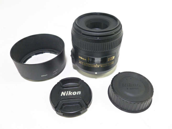 Nikon AF-S Micro Nikkor 40mm f/2.8G DX Lens Lenses - Small Format - Nikon AF Mount Lenses - Nikon AF DX Lens Nikon US6054994