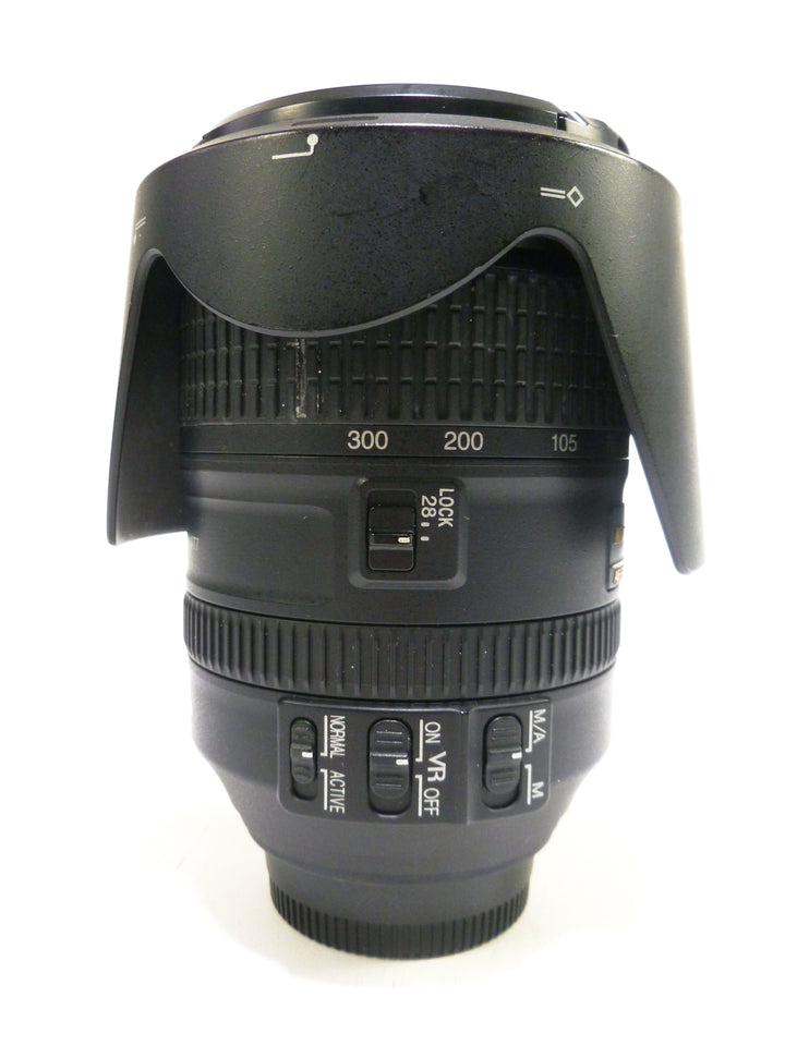 Nikon AF-S Nikkor 28-300mm f/3.5-5.6G ED VR Lens for Nikon F Lenses - Small Format - Nikon F Mount Lenses Manual Focus Nikon US56049156