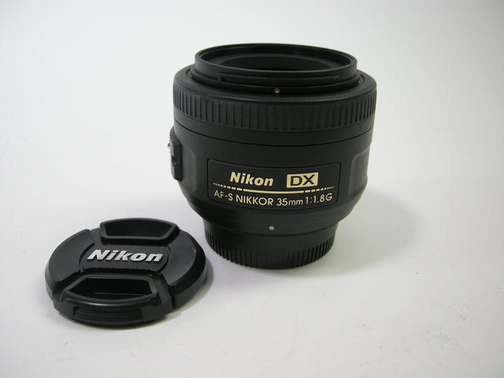 Nikon AF-S Nikkor DX 35mm f1.8G Lenses - Small Format - Nikon AF Mount Lenses Nikon US6152460