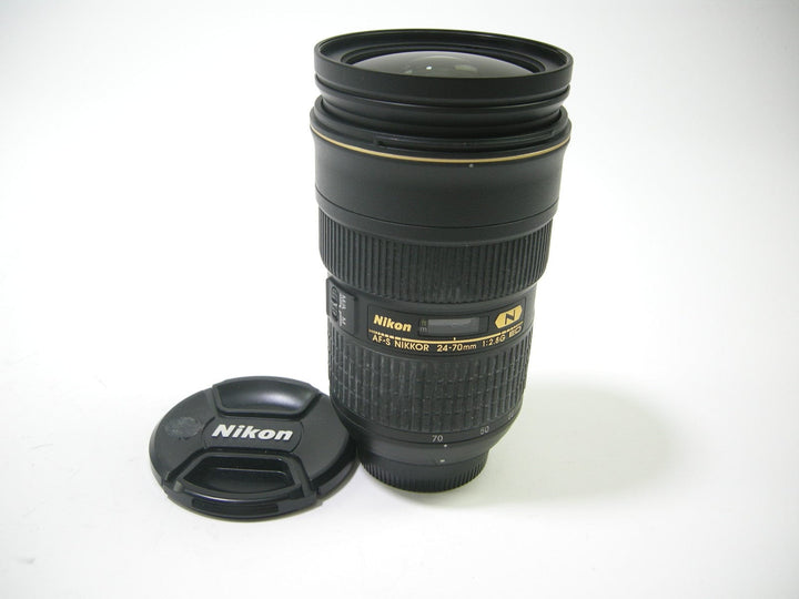 Nikon AF-S Nikkor N ED IF 24-70mm f2.8G Lenses - Small Format - Nikon AF Mount Lenses Nikon US742444