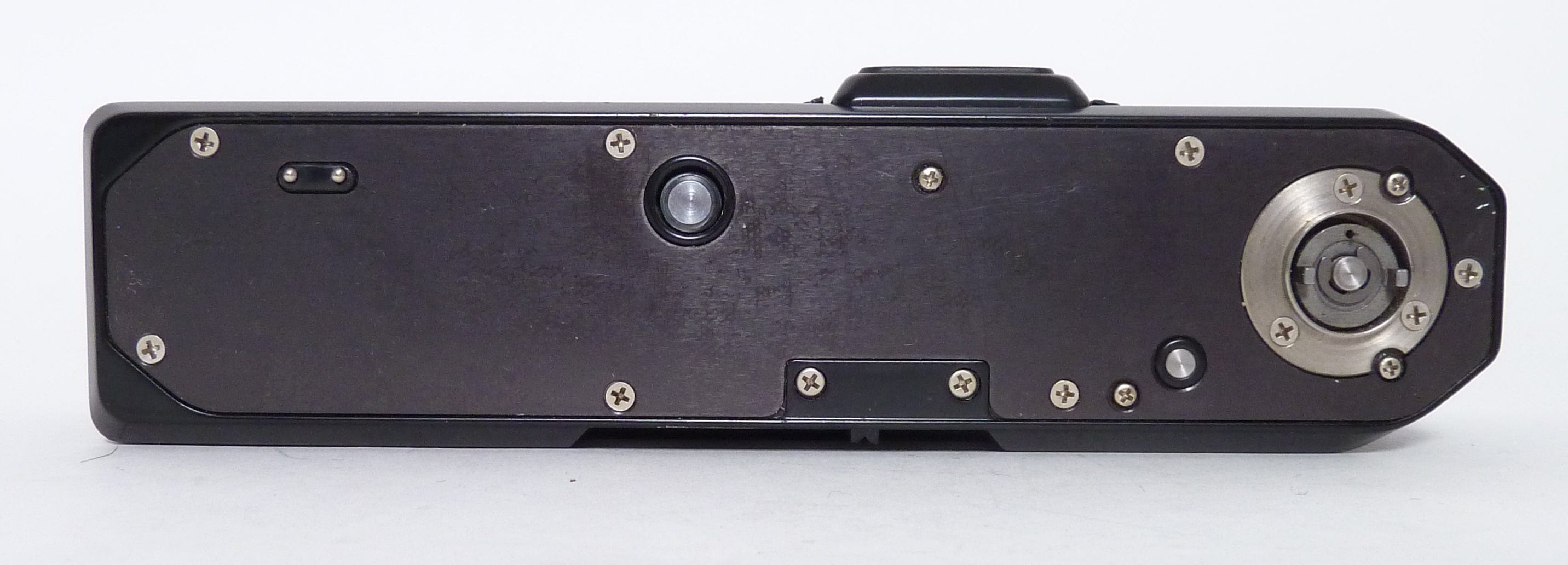 Nikon FM2, una Cámara Reflex de 35mm robusta y rápida, casi infalible. De las mejores Nikon FM2, una Cámara Reflex de 35mm robusta y rápida, casi infalible. De las mejores